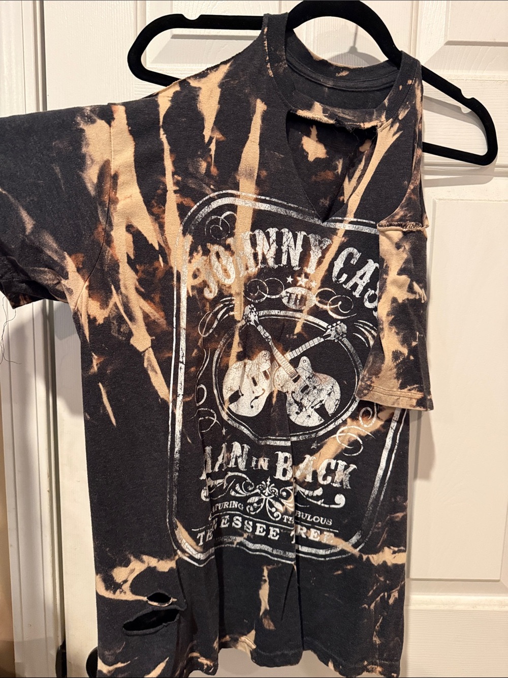 Vintage-Style Black & Tan Tie-Dye Graphic Men's T-Shirt